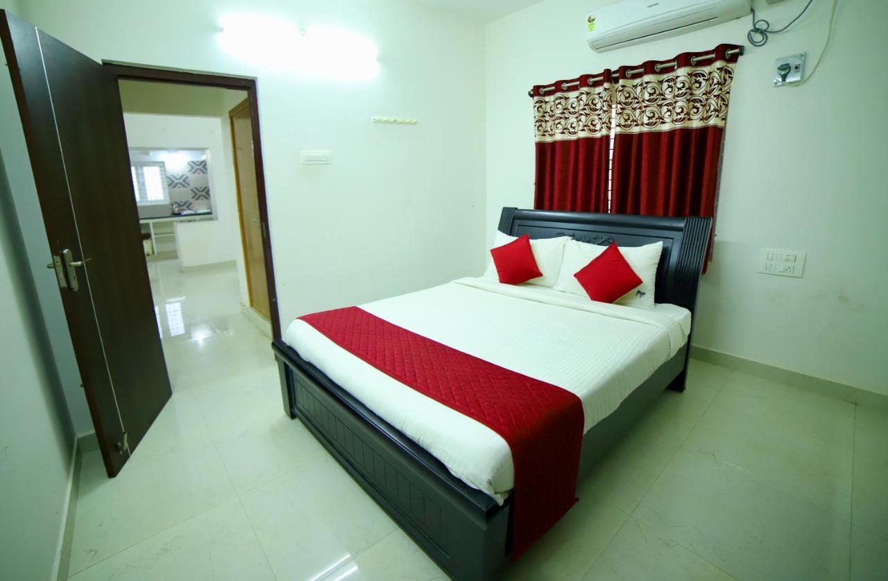 Truelife Homestays - Alamelu Avenue - Fully Furnished Ac 2Bhk Apartments In Tirupati - Walkable To Restaurants & Super Market - Fast Wifi - Kitchen - Easy Access To Airport, Railway Station, Sri Padmavathi & Tirumala Temple Dış mekan fotoğraf