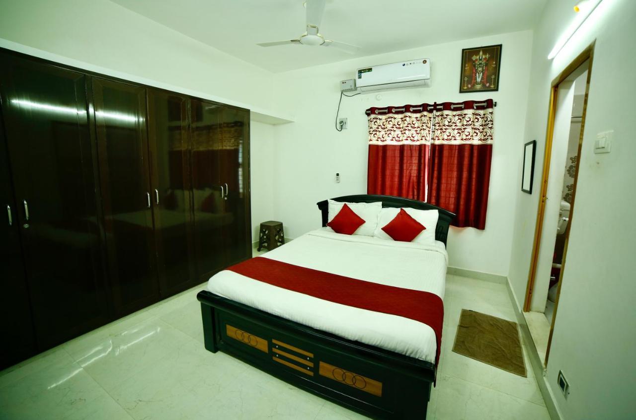 Truelife Homestays - Alamelu Avenue - Fully Furnished Ac 2Bhk Apartments In Tirupati - Walkable To Restaurants & Super Market - Fast Wifi - Kitchen - Easy Access To Airport, Railway Station, Sri Padmavathi & Tirumala Temple Dış mekan fotoğraf